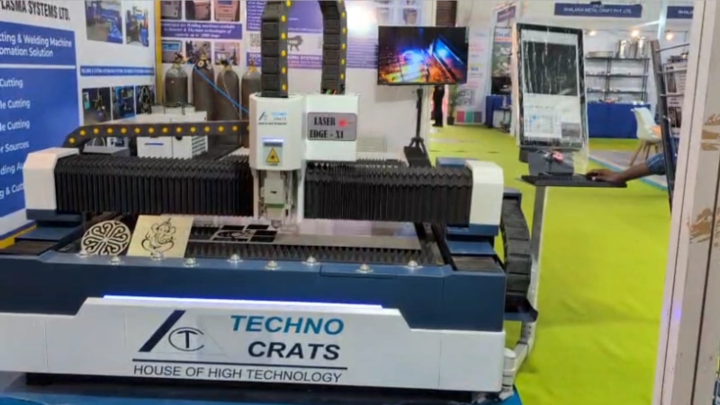 cnc-laser-cutting-machine